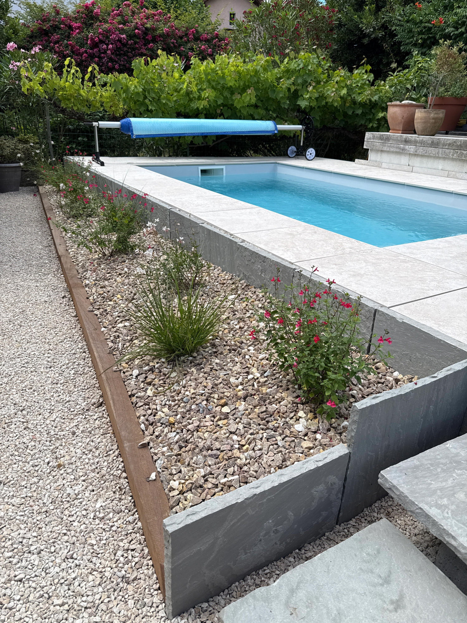 Aménagement-paysager-piscine-pau